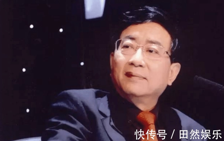 文化苦旅$著名学者易中天多次批评余秋雨,文人相轻余秋雨我不认识他