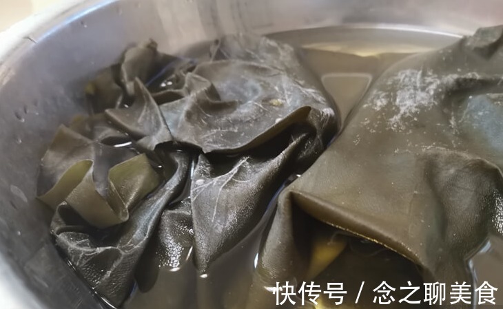 碱性食物|泡海带时,别直接用水泡!再加这2步,快速泡软新鲜无腥味!