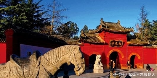 佛教刚传入中国时,并无多少信众,直到汉族皇帝做了一个怪梦