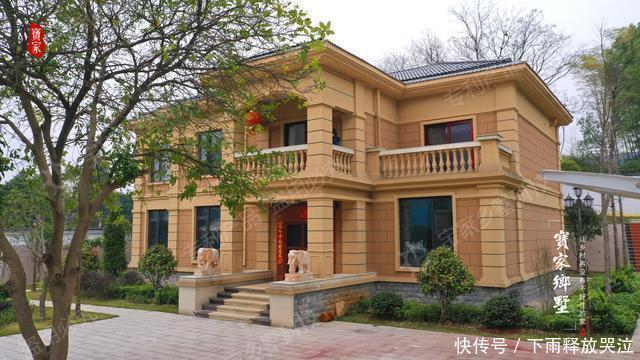 别墅|春天来了,看这组农村别墅航拍实景图,树木萦绕,超级治愈