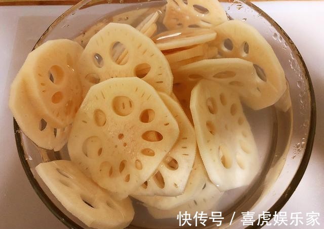 外酥|家里聚会比作炸藕合,外酥里嫩,鲜香美味,是道不错的下饭菜