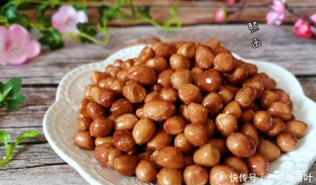 炸花生米,不能急,“牢记1步多加2物”,放7天也不回潮