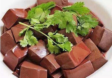 黄豆|吃完猪血一个小时内,不要碰此物,却有很多人不清楚,早知早好