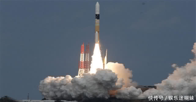 民兵-3 星舰终于成功了!SN15挑战10千米高度成功降落,马斯克这次乐开花