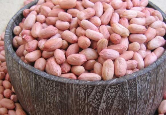 此物|花生和此物一起煮,安神健脑,睡眠好了,皮肤也越来越好!