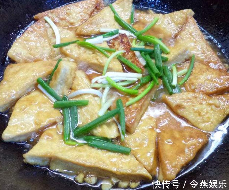 別總是大魚大肉，多吃這道素菜，補鈣補鋅，孩子常吃長高個身體棒