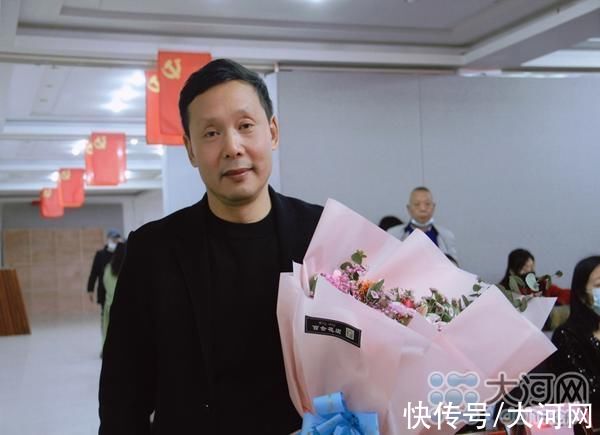 平煤集团@长篇小说《流水的兵》出版 王爱兵为您讲述一代热血军人故事