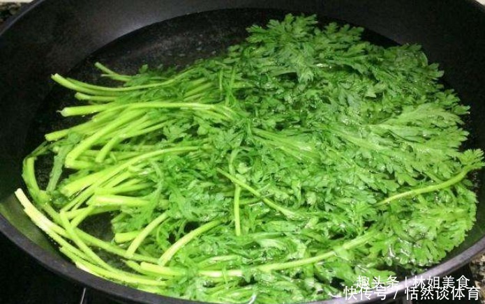  牛奶|一种含钙量比牛奶都高的难吃的蔬菜，确被列为皇宫里的蔬菜之一。