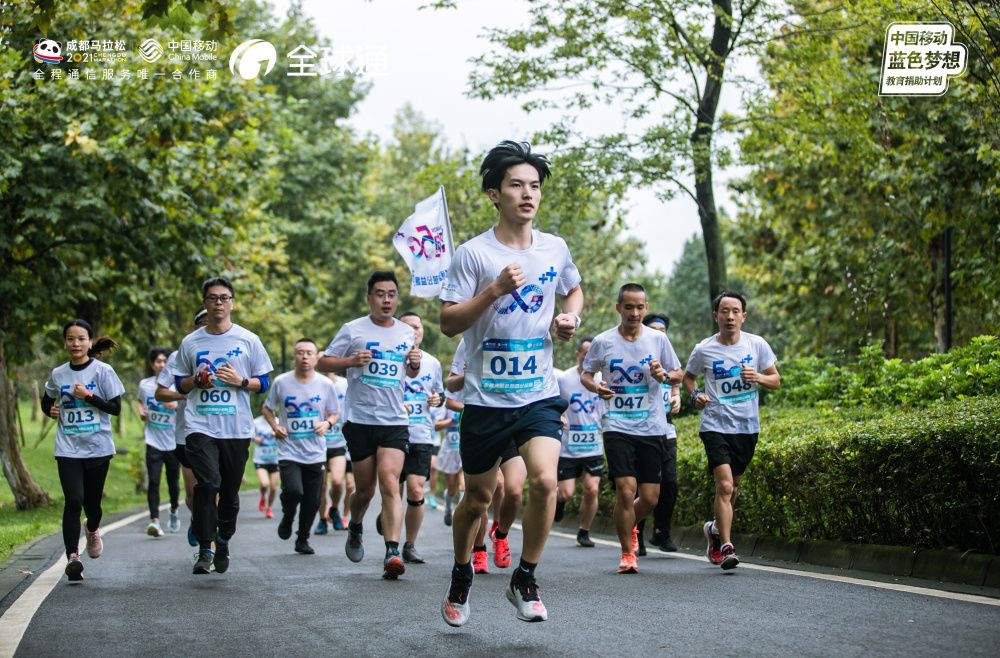 如何用跑步带来美丽和健康，俊男靓女跑者这样说|寻找民间体育达人 | 曾梦蝶