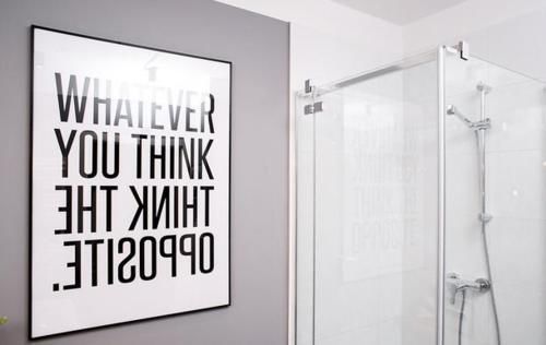 卫生间|朋友将45㎡租屋改造成“豪宅”,简直就是换新颜,房东看后爱死了