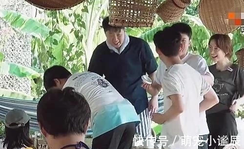 黃磊|向往的生活：最囂張一組嘉賓，嫌黃磊泡茶難喝，故意偷懶不干活，但無人敢說！