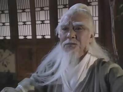 倚天屠龙记!此人是倚天中第一高手,实力远胜张三丰,一出手重现江湖百年光景