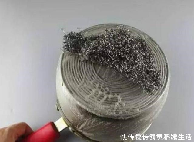 百洁布|不锈钢锅用久了,黄渍厚又脏跟家政阿姨偷学一招,火速干净如新!