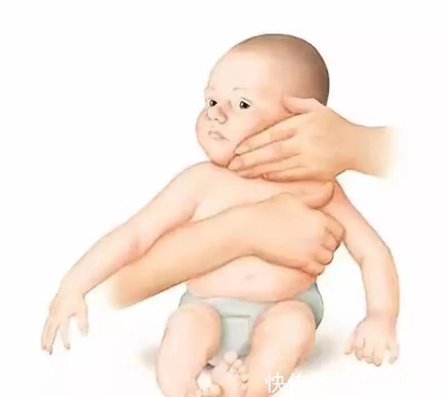 矫正|别把娃抱成了“歪脖子”!这些毁脊椎的抱姿,也许你每天都在做…