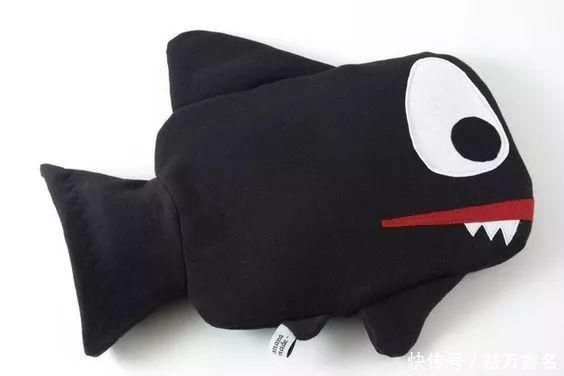 热水袋买十元的就够，因为你家有旧衣服啊