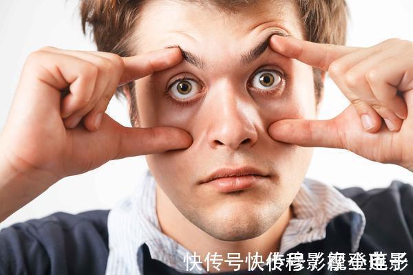 饮水量|肝硬化来临时,通常会有这4种异常,占一个,也要引起注意