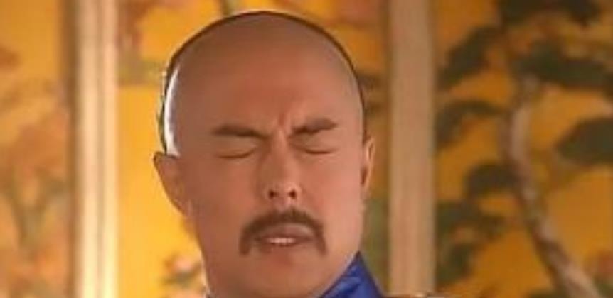 乾隆皇帝半身冬装像&几百年前意大利画家来华,偷画了乾隆帝真容,相貌让人意外