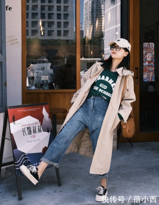 高跟鞋|建议30+女性多穿“风衣”,搭配裤子、裙子,普通人也能气质翻倍