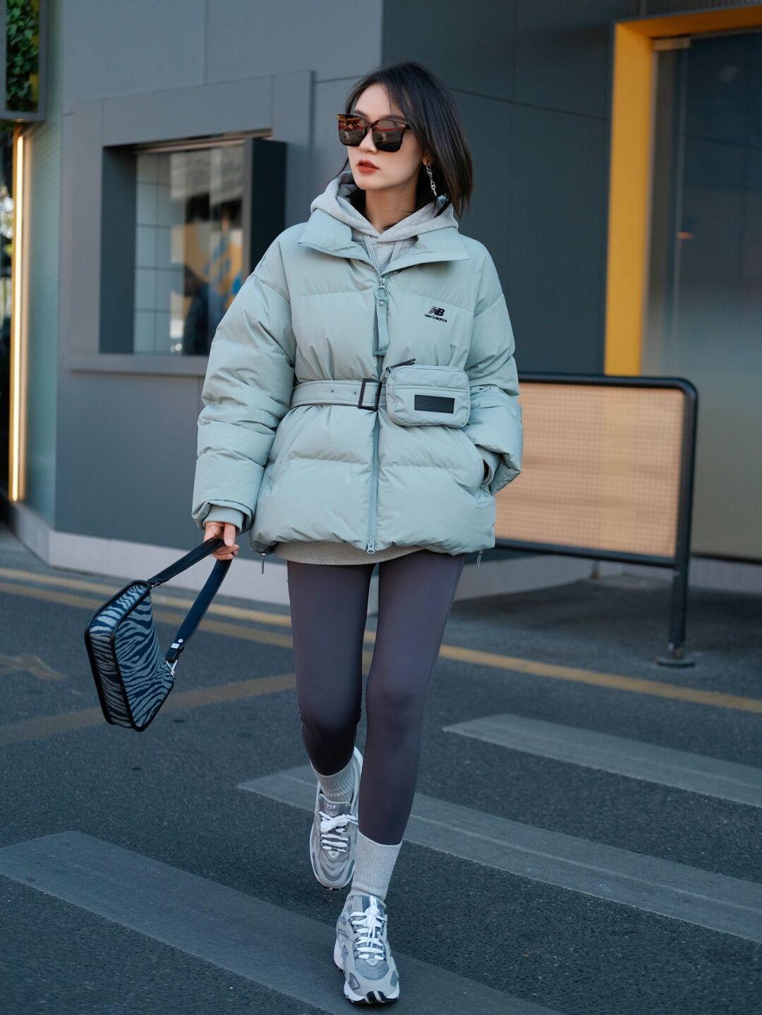 视觉效果|看潮人街拍就知道,羽绒服才是yyds,教你穿出好气质
