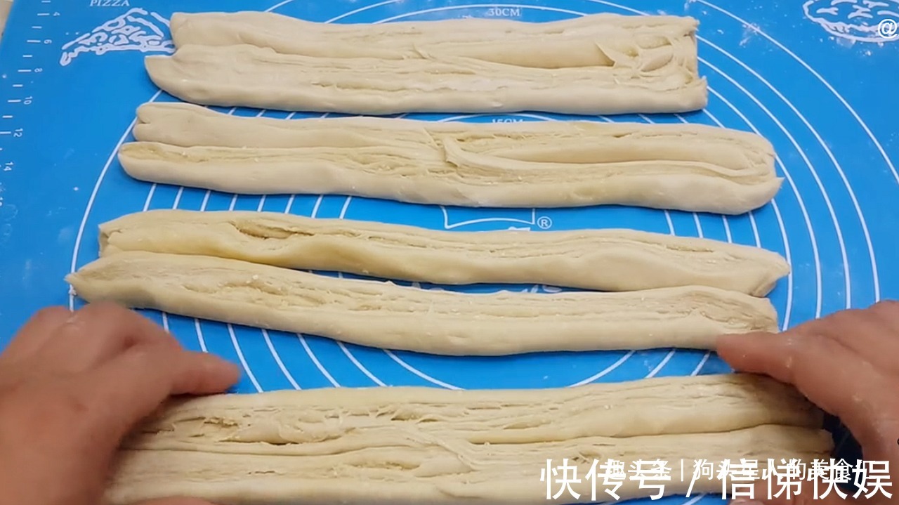 油酥|家常零食做法，一口一个，比面包还好吃，太香了