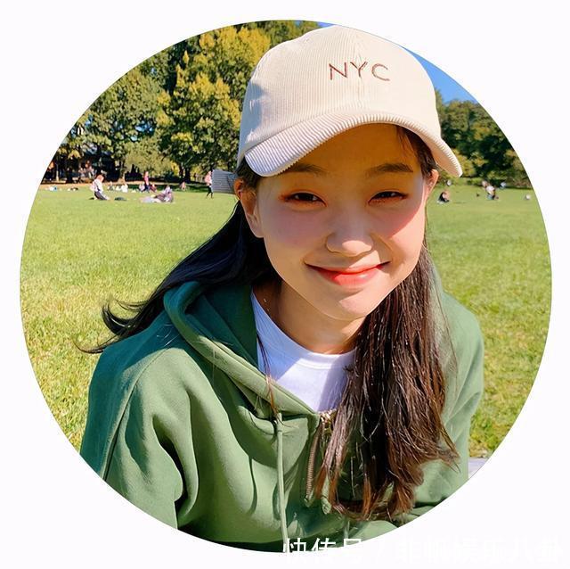 毛衣|毛衣+卫衣,卫衣+大衣,小个子冬天这么穿太美了!