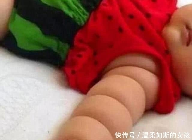 营养均衡|奶奶炫耀把孙子养的白胖,路人看后无奈:赶紧去医院看看吧
