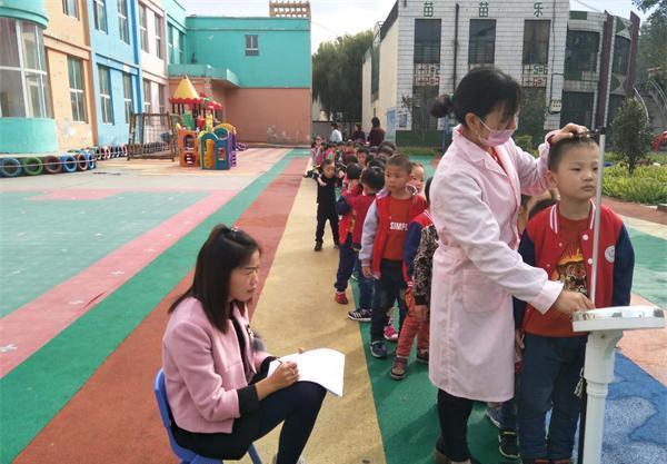 少喝|6岁男孩查出肺炎,医生:1种“水”要少喝,难消化不长个