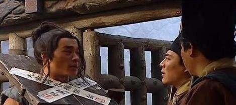 同样是被发配,为什么林冲受尽折磨,而武松有酒肉