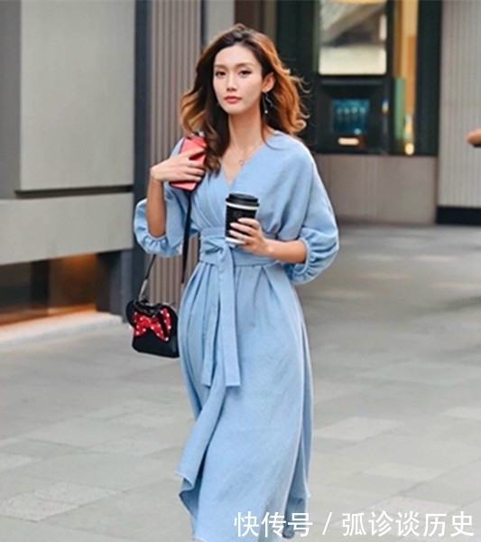 时尚|街拍精致女人,美丽穿搭让时尚无处不在,走在街头让人神往