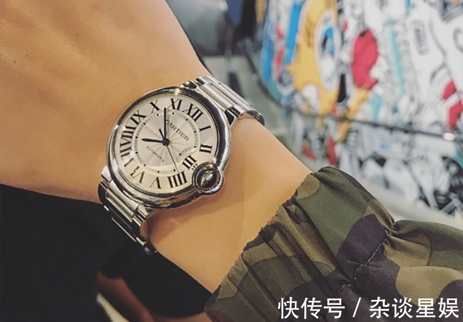 气球|三十岁男士寻寻觅觅，一眼钟情蓝气球，蓝气球的魅力在哪？