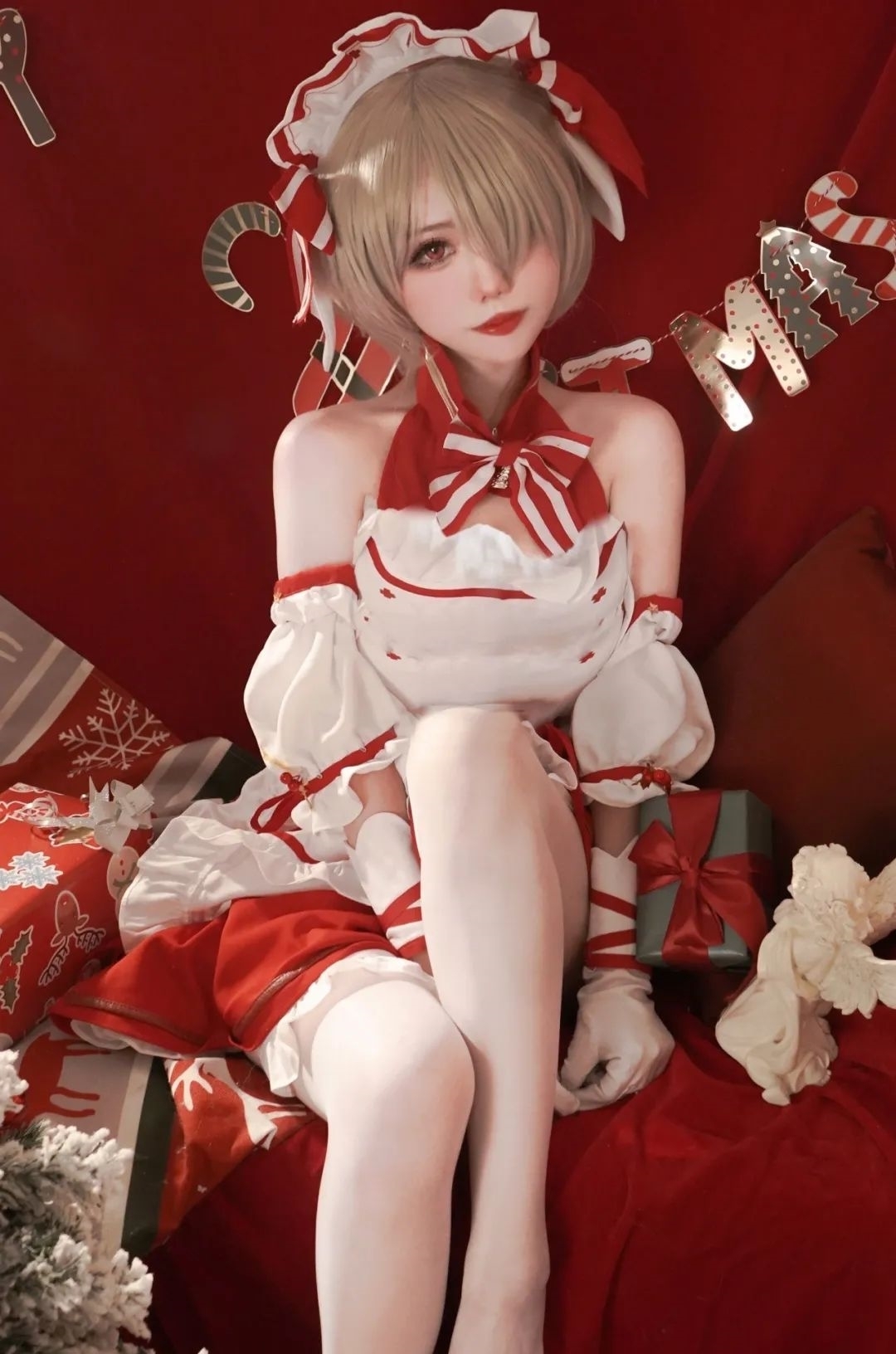 崩坏3|cos:?崩坏3丽塔圣诞写真@仙女月