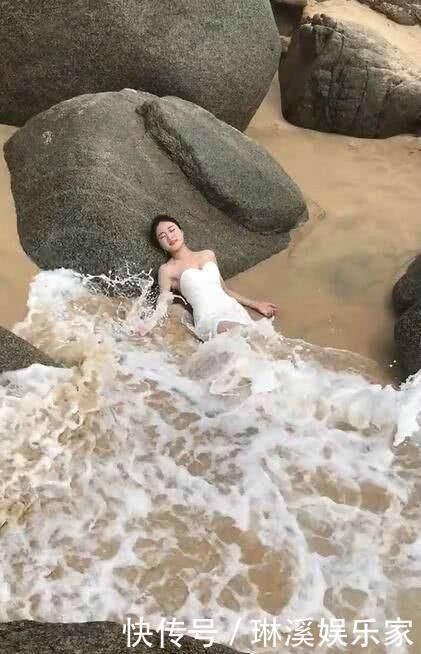 新娘花了2万在海边拍婚纱照,成品出来后,泪崩