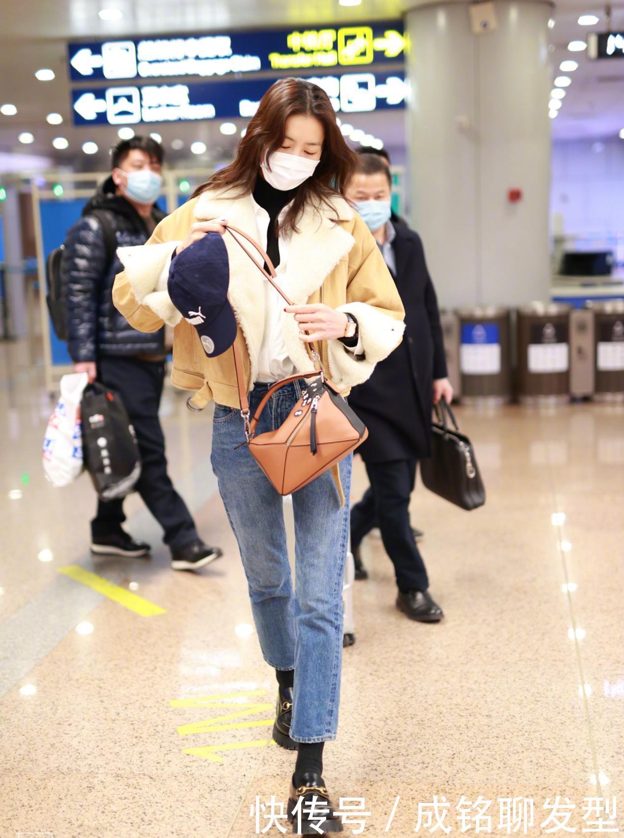 越不会搭配的女人越要穿牛仔裤,耐穿时尚又百搭,关键是永不过时