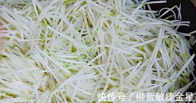 老一辈的腌芥菜丝做法真不错,做一次吃半月脆爽可口、咸香开胃!