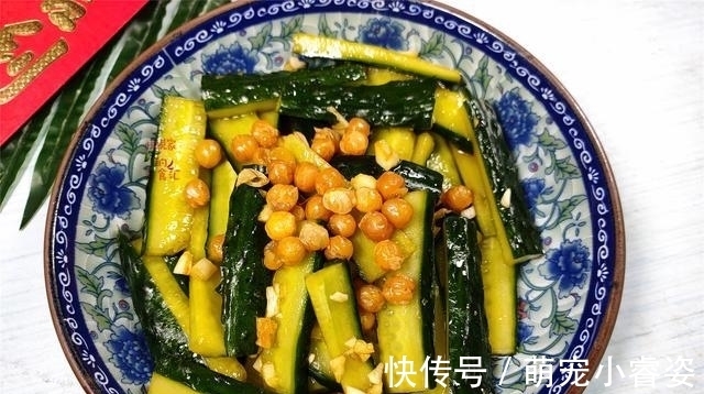 年夜饭|晒晒我家的年夜饭，4小时做12道菜，上桌后怀疑自己是“饲养员”