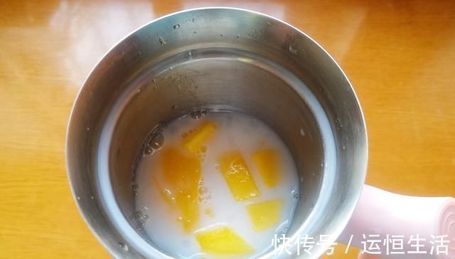 芒果|一道不会失败的甜品，无需烤箱也能做，高颜值又美味，吃完准爱上