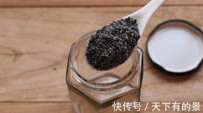 秋天要多吃黑芝麻,教你简单做法,做一次够吃一个月,随吃随取