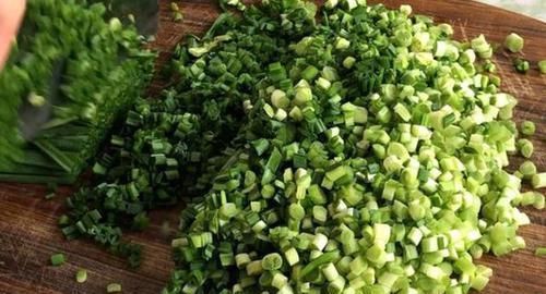 包三鲜馅饺子时,万万不可直接拌馅,多加这一步,饺子鲜香更入味