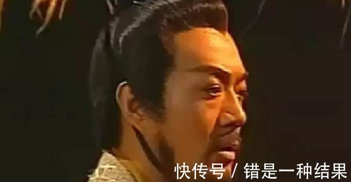 比干#秀才请老妇进屋避雨,她走后留下一本书,秀才凭此世代富贵