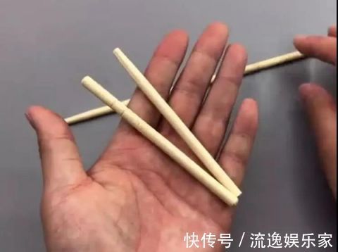 垃圾桶|垃圾桶上放一根筷子，真是太聪明了，可惜好多人不懂，学会太棒了
