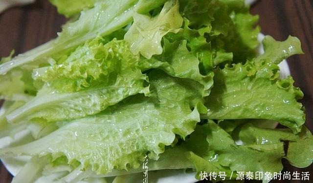 姑姑减肥5年没瘦下来,晚餐拿它当主食,连吃一个月,瘦出小蛮腰