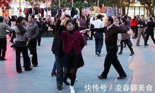 胆固醇|男人如果过了52岁,能做到这4件事,或能说明保养得不错