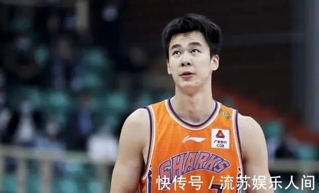 胡金秋|广厦签下锋线外援,郭昊文疯狂加练,胡金秋创造纪录