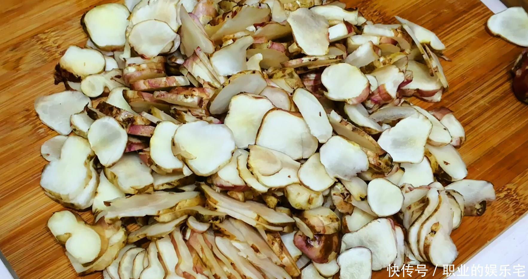 不坏|霜降过后,此菜正好吃,腌成咸菜最下饭,放1个月都不坏