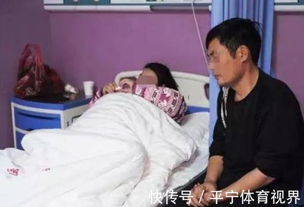 怀孕期间|男孩陪46岁妈妈待产,被医生夸赞孝顺,孕妈:他是宝宝的爸爸