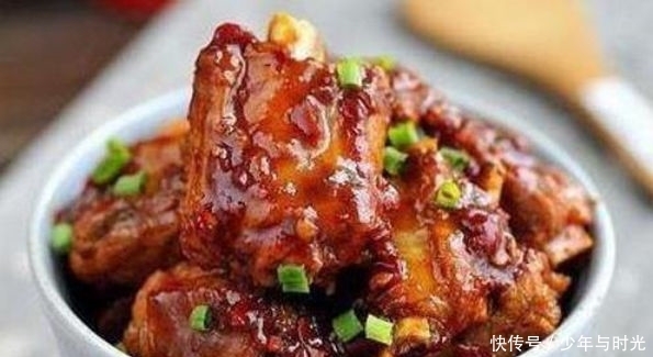 冬天不想大腹便便，多吃3种美食，清肠胃，排宿便，延缓肌肤衰老