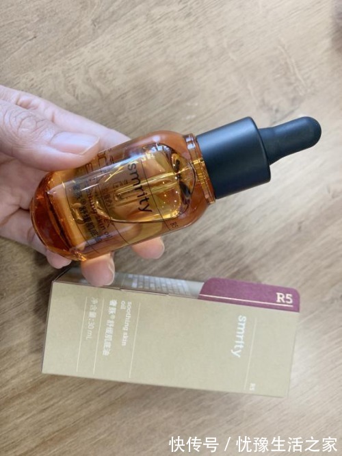 夏去秋 干皮换季敏感 + 干燥?别花冤枉钱,这3个护肤重点要记牢!