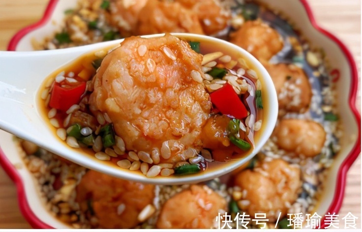 起飞|孩子抢着吃的虾滑！不加一滴油，低脂爽口又鲜美，好吃到起飞！