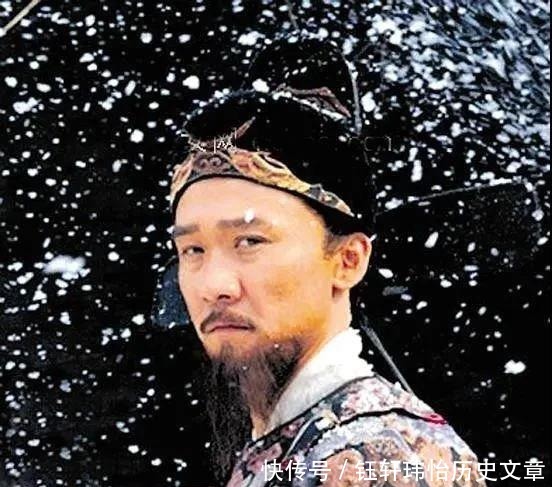 纳妾|严嵩终生不纳妾和海瑞休妻纳妾,一“贪”一“清”,该如何评说