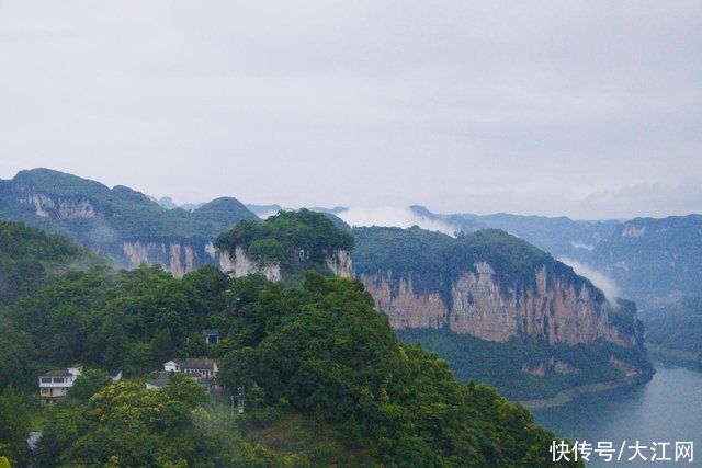 篝火|游溶洞、赏江景、舞篝火…………体验贵州毕节绝美风景